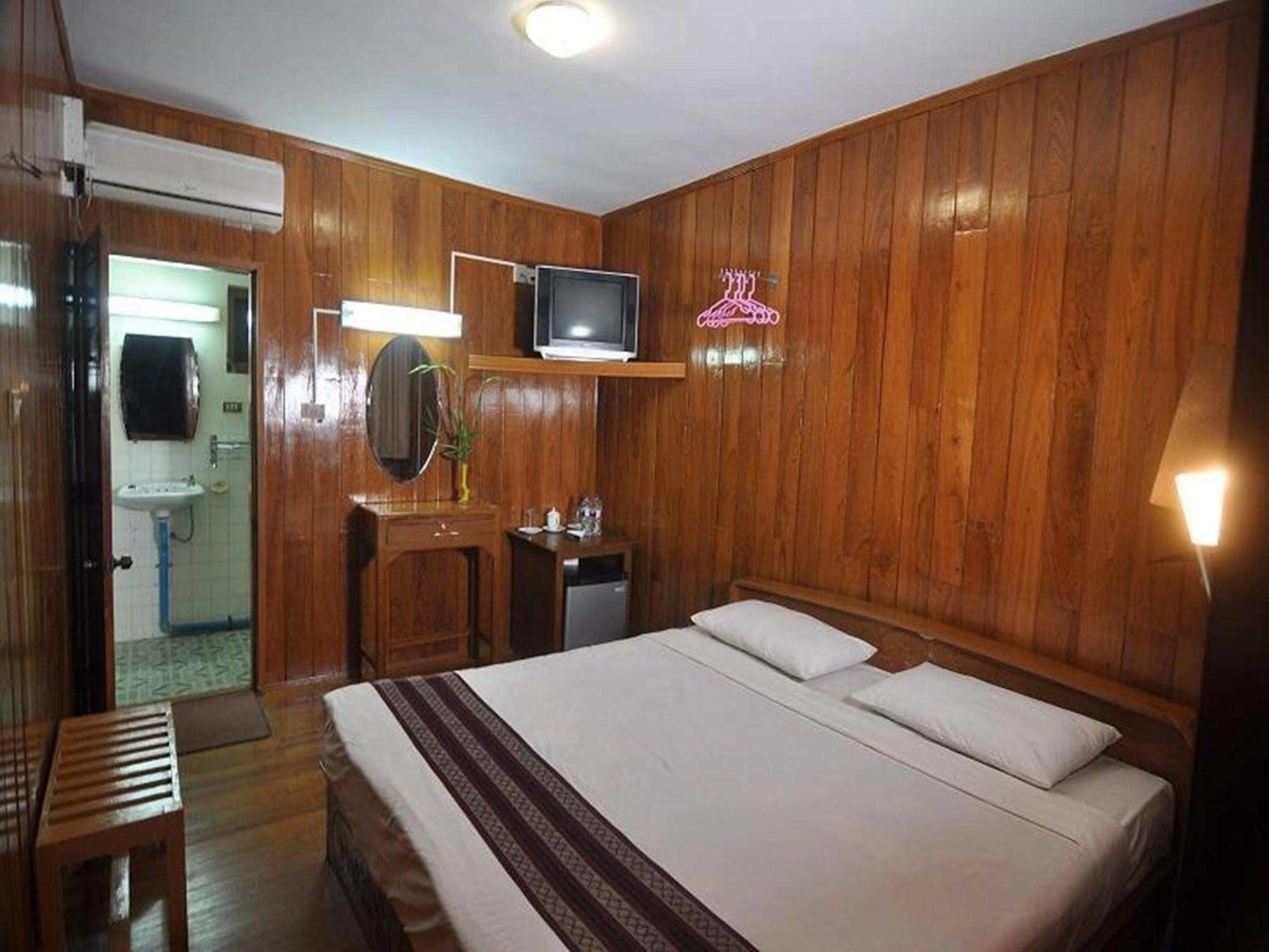 באגאן Green Land Motel מראה חיצוני תמונה